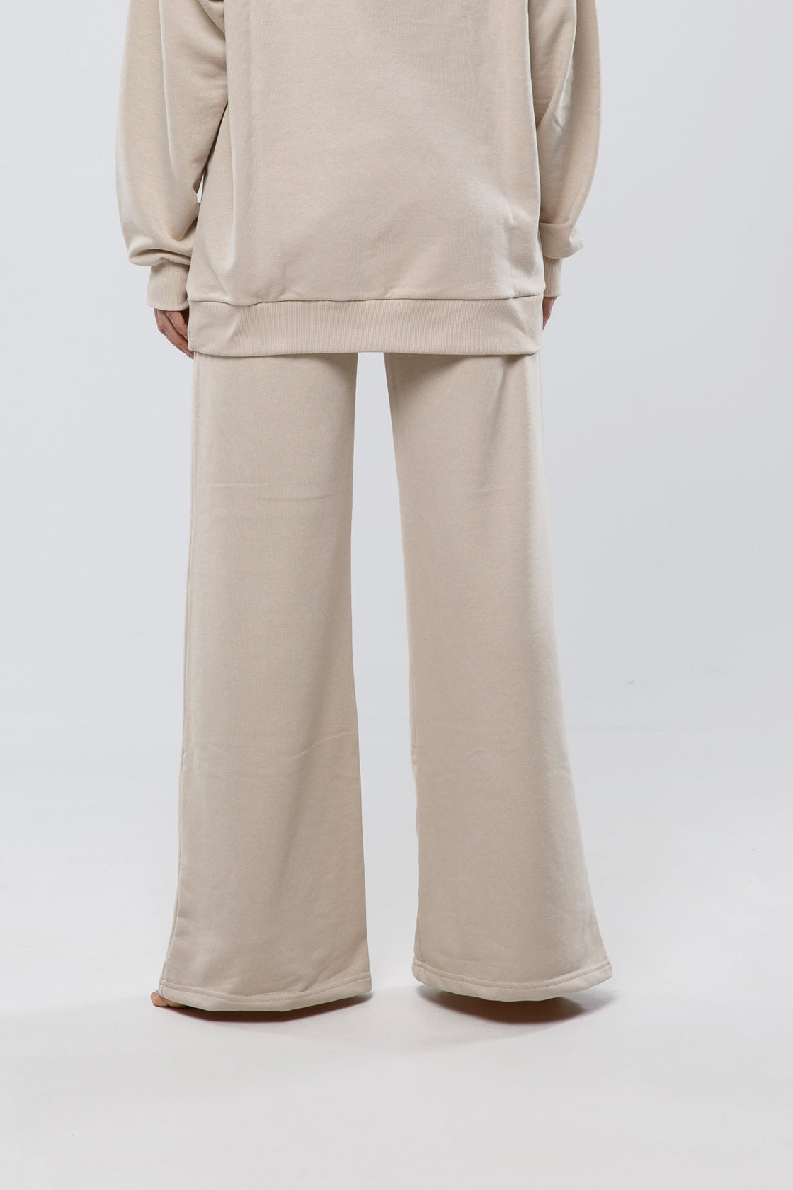 Relaxed Comfort Wide Leg Dark Sand Sweatpants