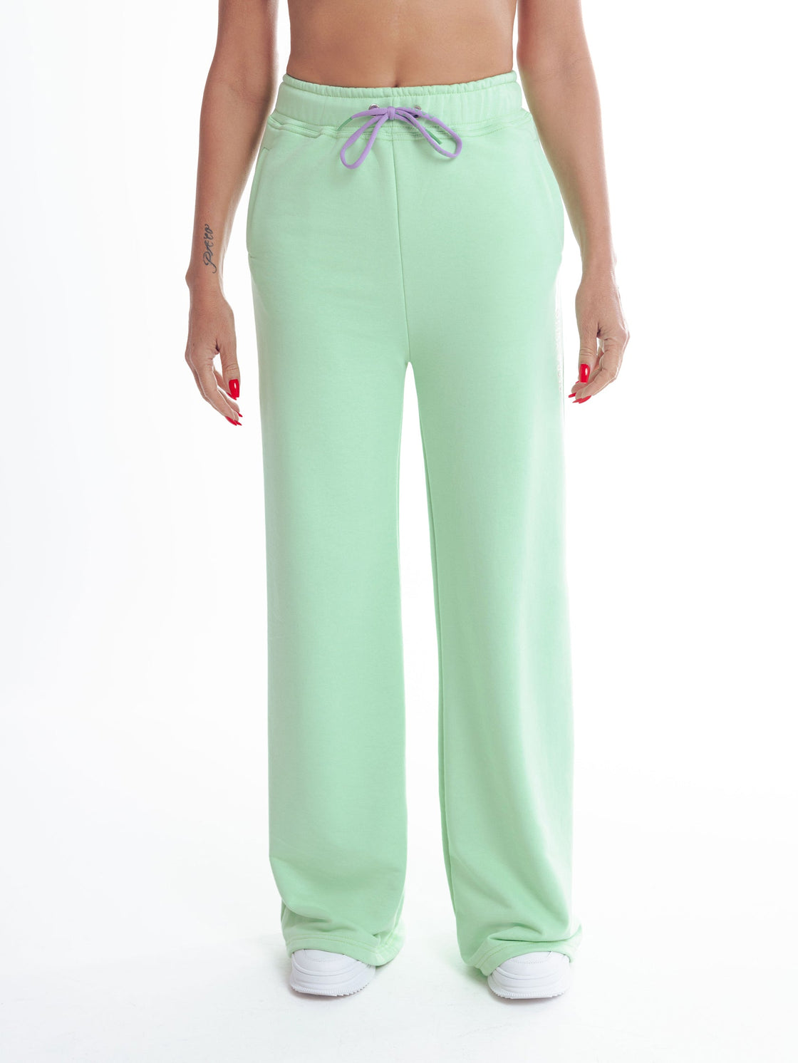 Relaxed Comfort Wide Leg Mint Sweatpants